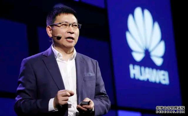 余承东再次“吹牛”!在中国没有对手,苹果太狭隘了