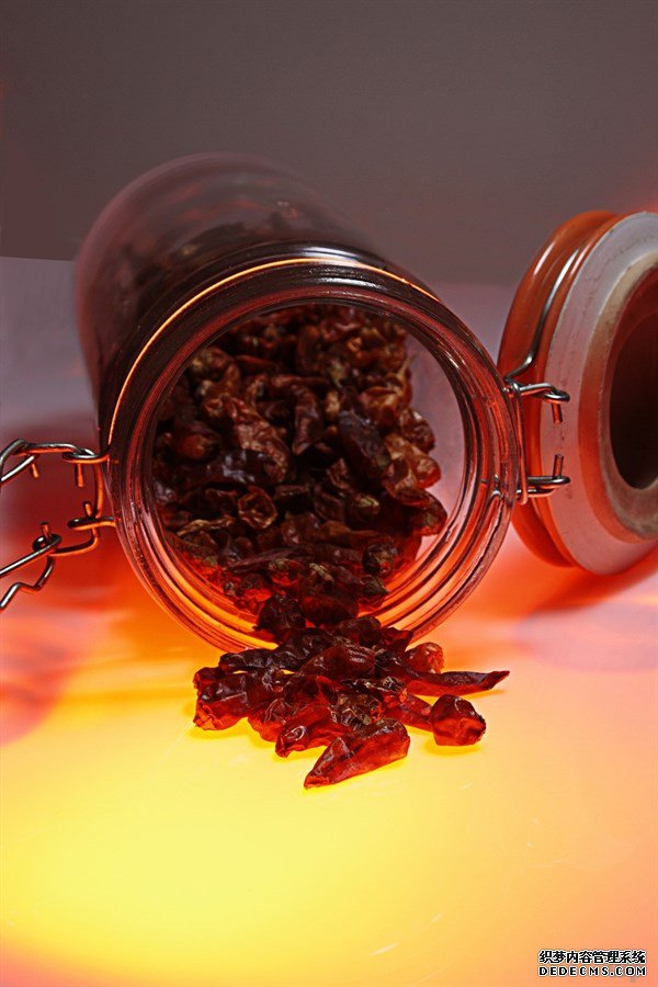 葡萄干买回来到底要不要洗?原来我们都做错了,学会受用一生! 图片