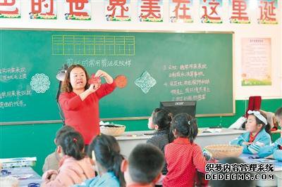 吴忠:特色课程激活校园“文化磁场”