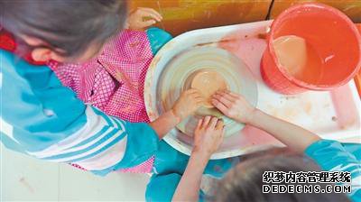 吴忠:特色课程激活校园“文化磁场”