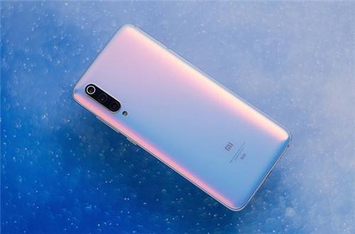 小米手机别乱买,2019这3款机型才是首选,用3年都不过时