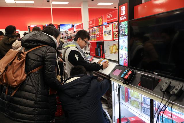 途歌已无财产可执行,用户30亿押金难退回;微店等100款App被下架