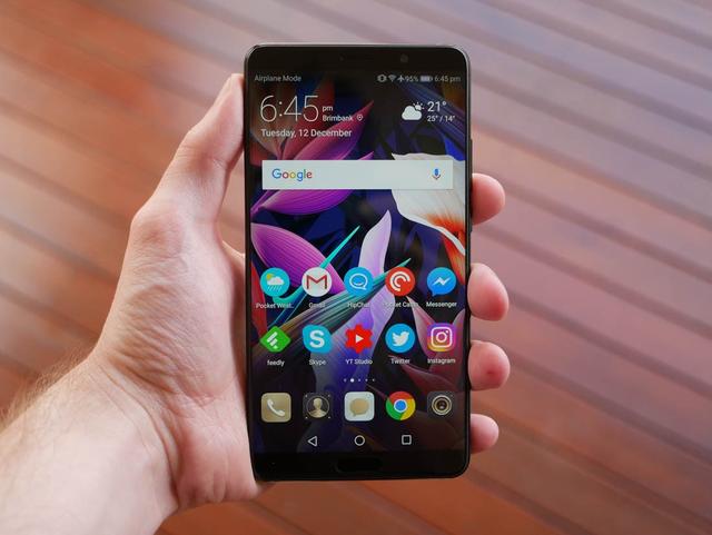 「二手值得买」末代 2K LCD 屏幕,华为 Mate 10 值不值得买?