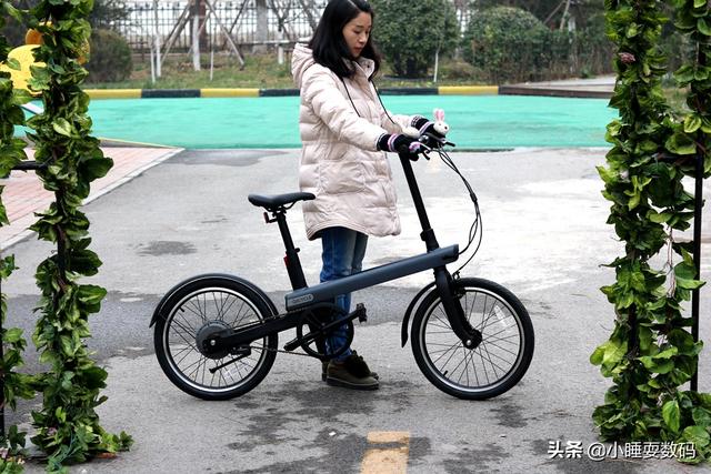 小米推出电动助力自行车,解决短途通勤问题,比共享单车还好用