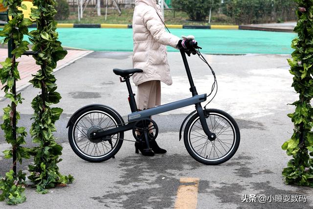 小米推出电动助力自行车,解决短途通勤问题,比共享单车还好用