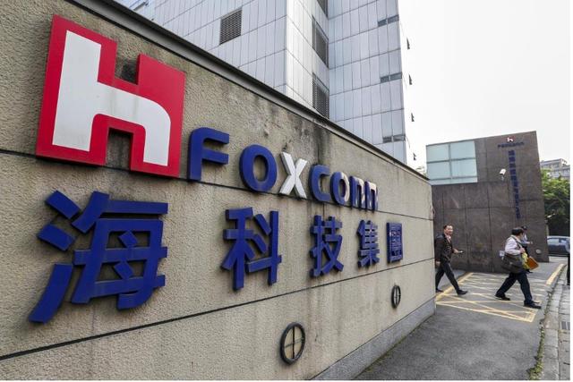 5000万?富士康再接大单,郭台铭当初的做法奠定如今的胜局?