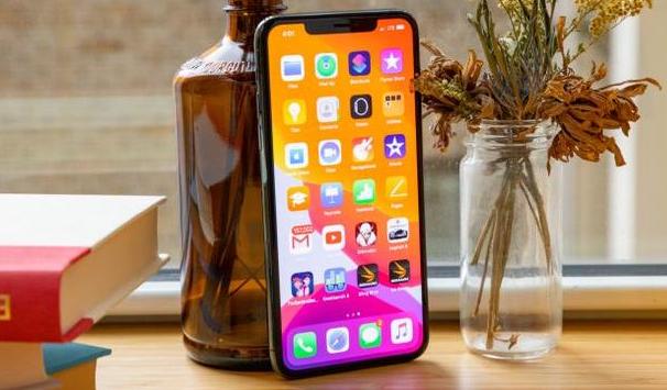 买华为Mate30Pro还是iPhone11Pro Max?听听手机店老师傅怎么说