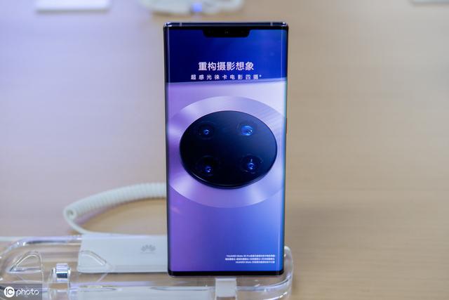 华为EMUI10新功能:通话不用话费,微信视频通话地位岌岌可危?