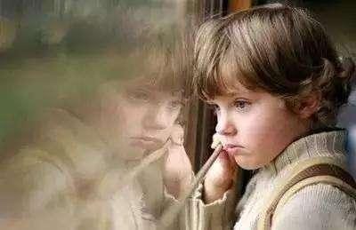 孩子太“乖”,并不是好事,这是家长失败教育的表现 孩子太“乖”,并不是好事,这是家长失败教育的表现