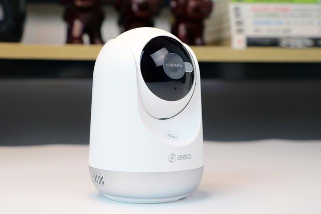 智能看家护院神器,支持AI人像追踪、异响侦测,自动生成家用vlog