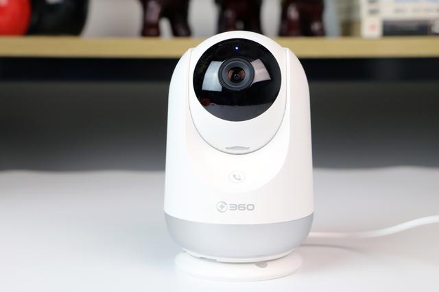 智能看家护院神器,支持AI人像追踪、异响侦测,自动生成家用vlog