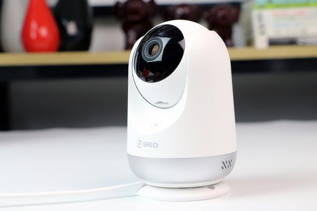 智能看家护院神器,支持AI人像追踪、异响侦测,自动生成家用vlog