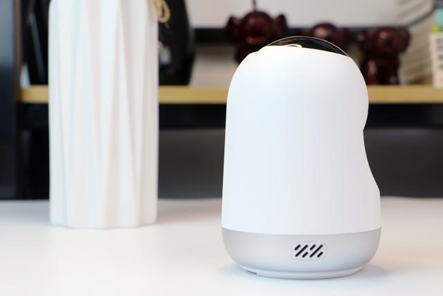 智能看家护院神器,支持AI人像追踪、异响侦测,自动生成家用vlog