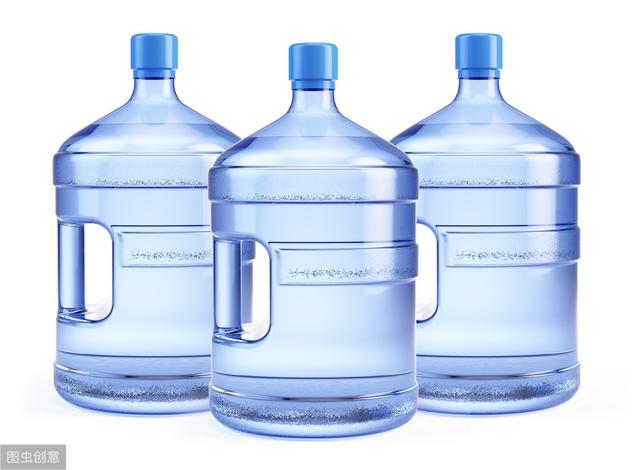 烧开的自来水和桶装水哪个更健康？看看这个答案