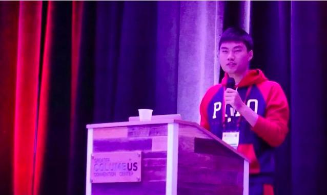 一毕业就年薪200万，阿里、腾讯都抢着要，90后左鹏飞为何这么牛