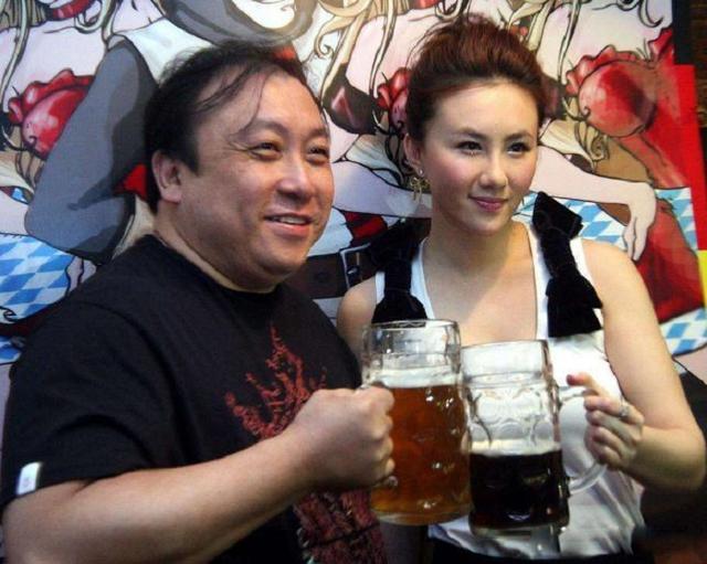 被王晶捧了15年的女星,却捧不红,被调侃:实在捧不红就算了吧