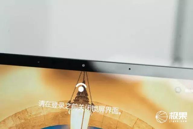 微软亲儿子被AMD“坑惨”!万元笔记本竟是壳子货,摸完嫌弃哭