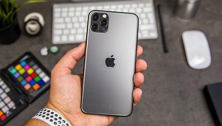 iPhone11Pro“真酸”!手握七千元,网友:再等等