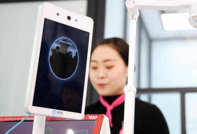 支付宝迎来劲敌,微信“的大杀器”来了,二维码时代或将结束