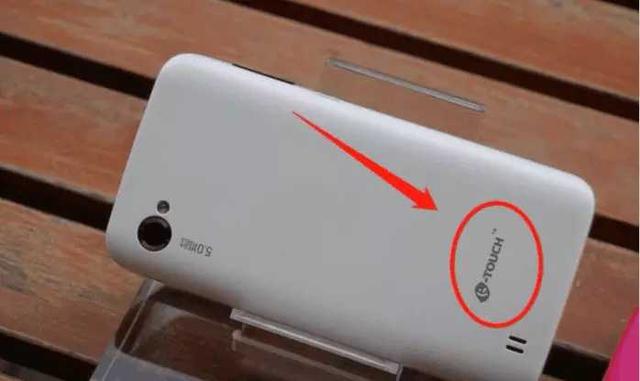 “最早在中国”的5个手机品牌,现都消失了,用过2种的都老了!