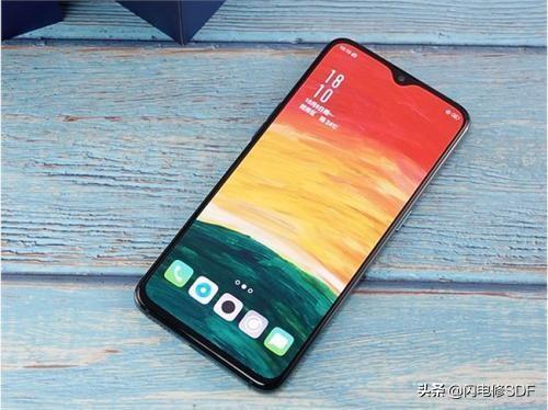 被CPU拖累的OPPO旗舰,50W闪充+91.5%屏占比,谁说吃鸡不稳?