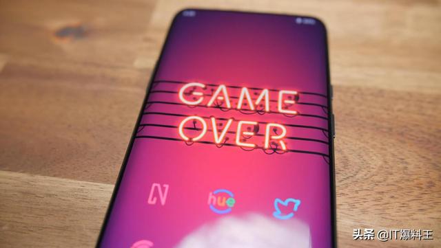 取消充电口、整机像肥皂?vivo APEX 2020大胆设计泄漏而出