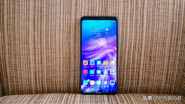 华为续航王清仓降价,6+128G+液冷散热+5000mAH,已降至千元档