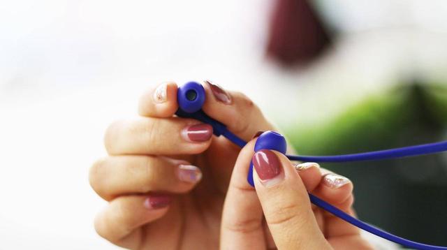 华为FreeLace无线耳机评测:外观靓/续航久/音质好,这款耳机爱了