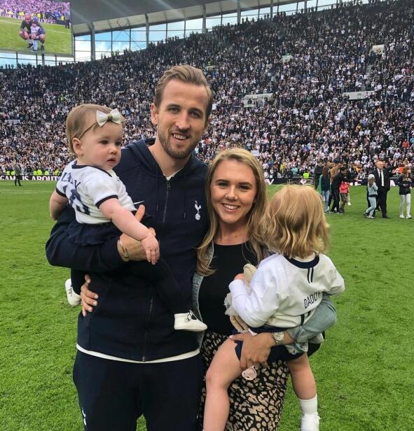 已有两个女儿,如今又喜添男孩