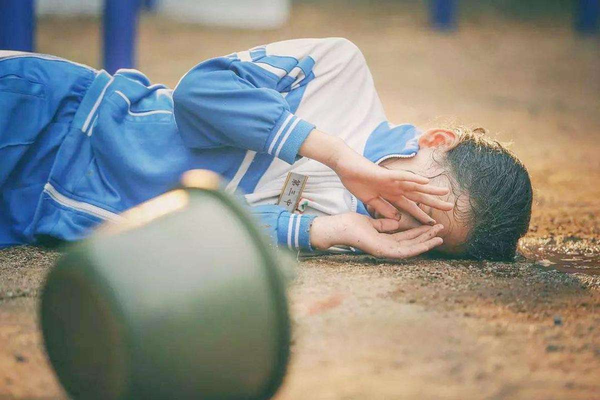 最失败的教育,就是孩子受不起打击,“挫折教育”家长要重视