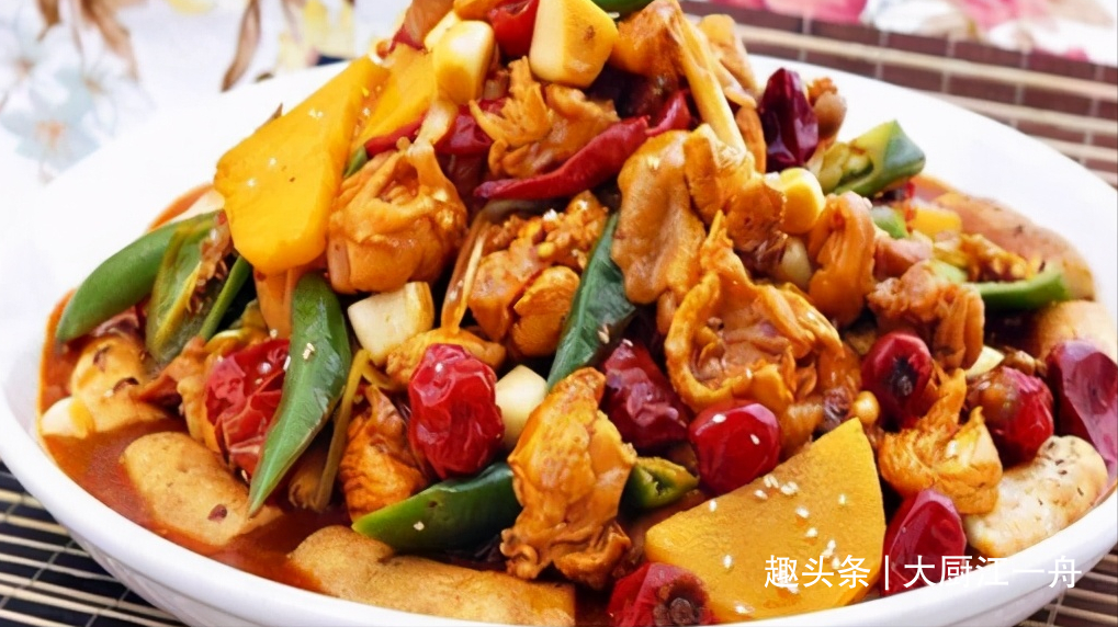 天冷要多吃鸡肉,教你懒人做法,不炒不炖不油炸,上桌就被抢光了