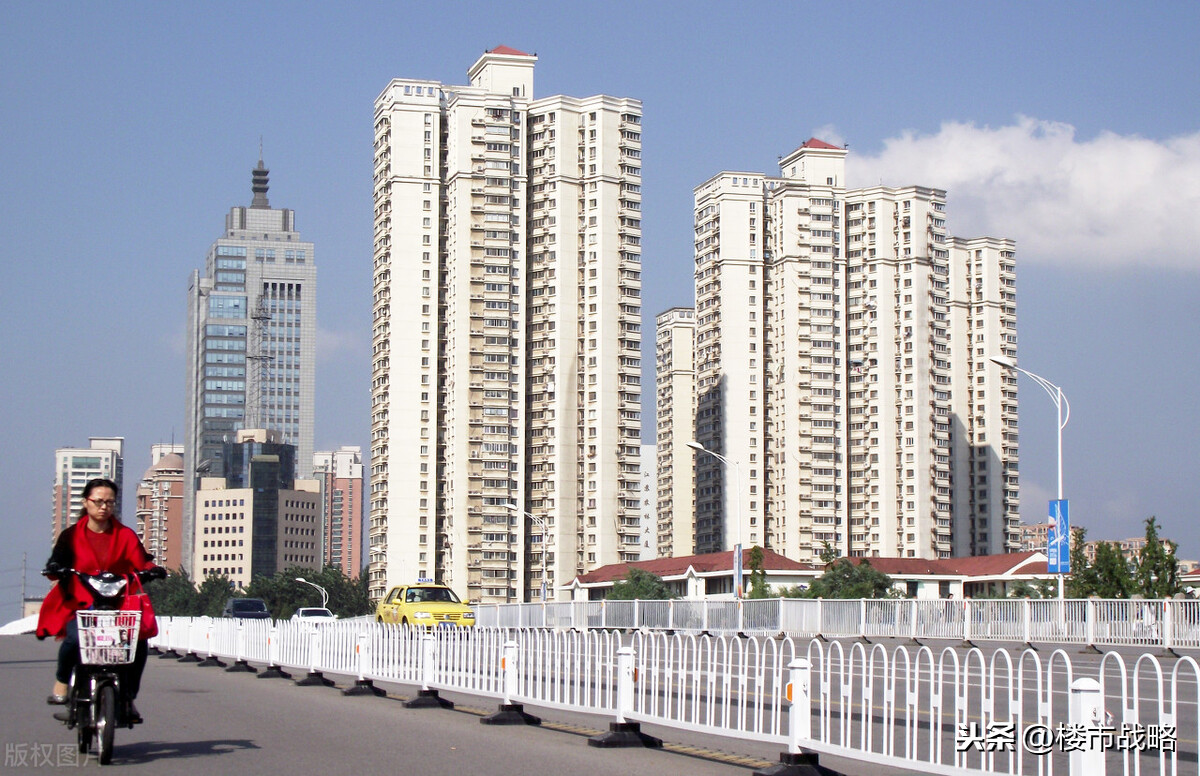 当前楼市行情会持续多久?从三方面看:2021年是买房还是卖房