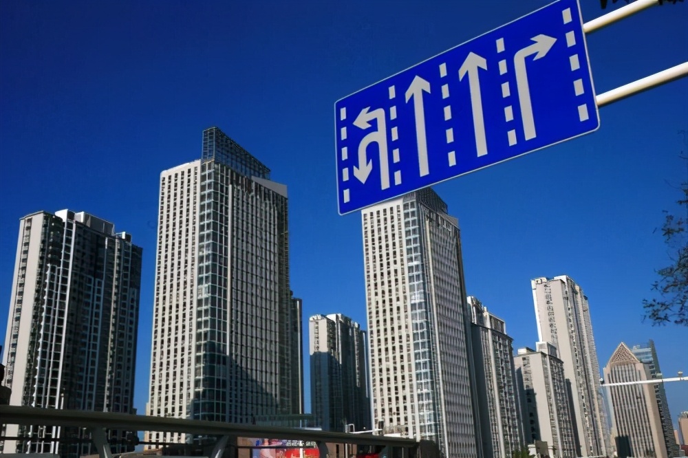 2021年首个“楼市坏消息”传来,新规下,2类房子迎贬值潮