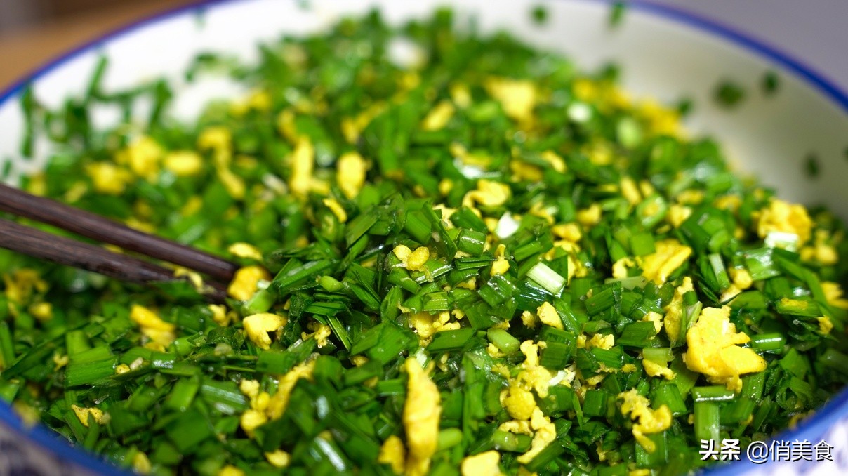 教你水煎包做法,色泽金黄,口感松软,从包到煎全过程