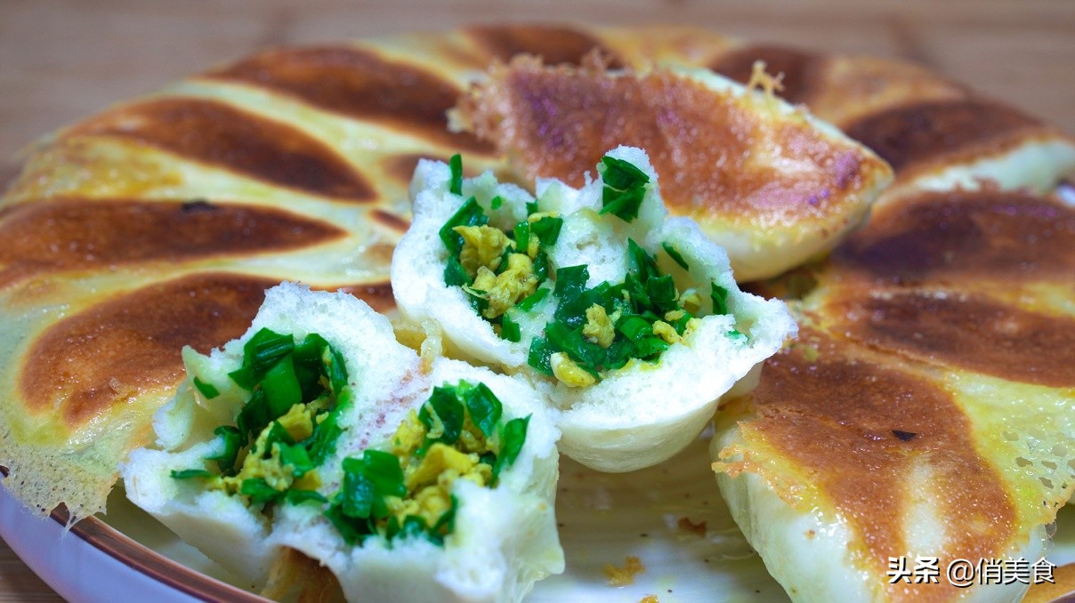 教你水煎包做法,色泽金黄,口感松软,从包到煎全过程