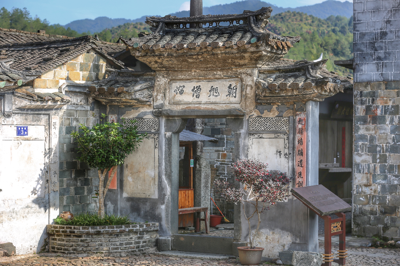 福建连城培田古村人迹罕至，它是一个拥有800年历史的古村落