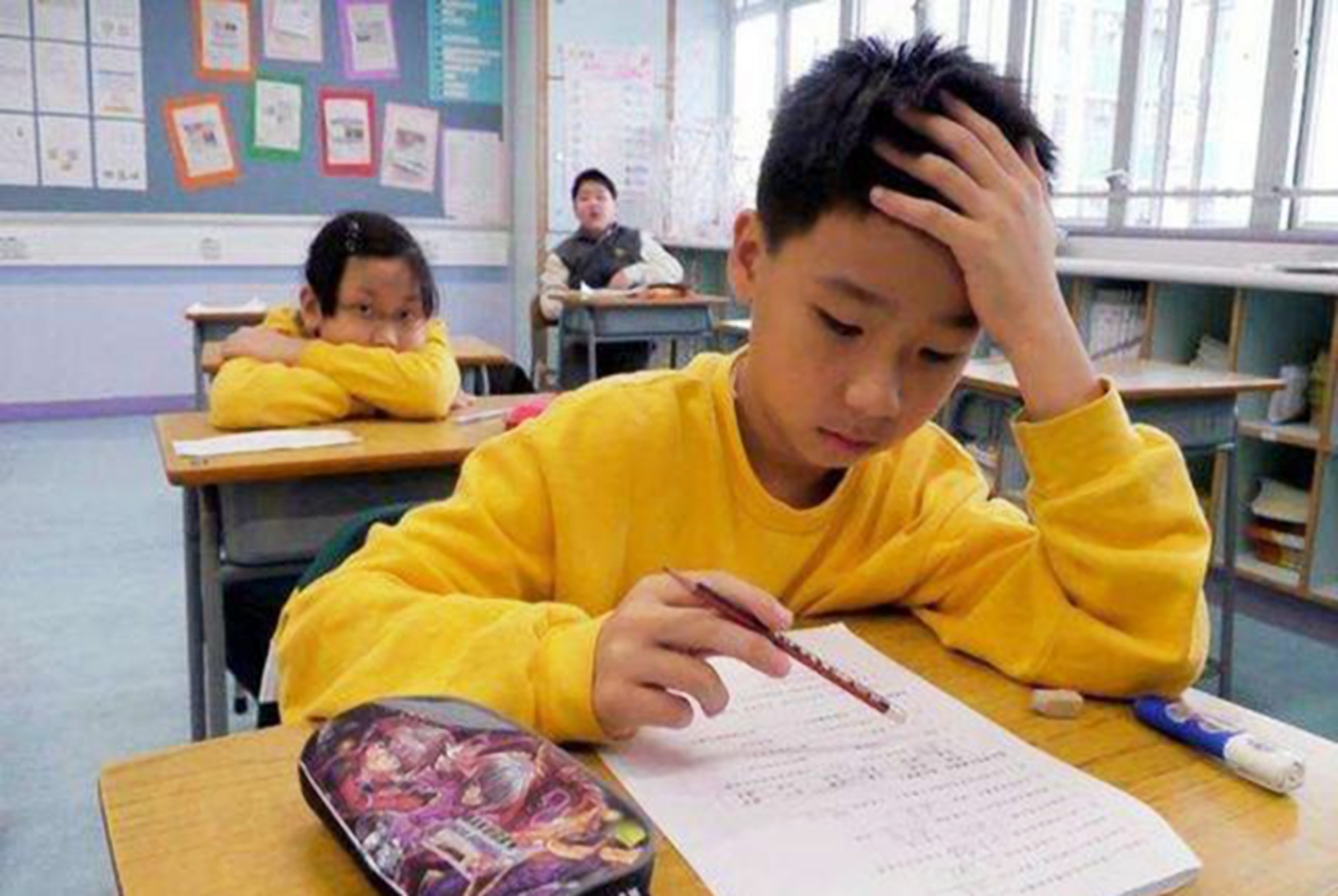 脑科学研究:男孩“开窍晚”不是因为笨,而是左右脑的合作不密切