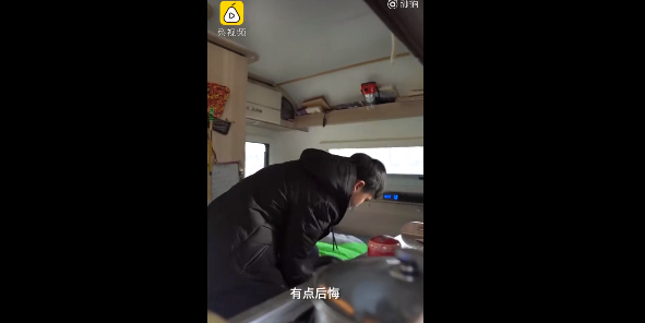 教育最大的天敌,就是一对撒手不管的父母