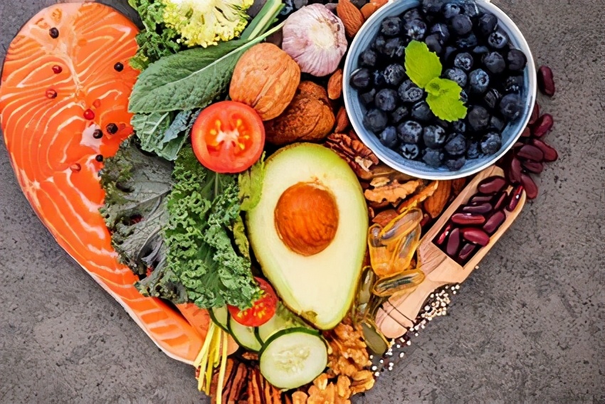 胆固醇正不正常?化验单说得还不算,什么原因?医生为您讲清楚