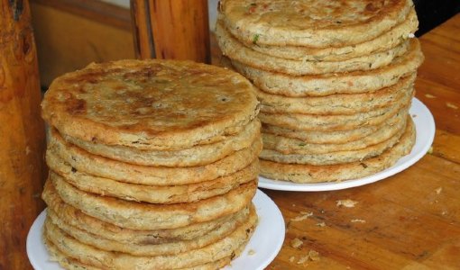 到丽江旅游,这17道当地特色美食不容错过,让你领略云南风味