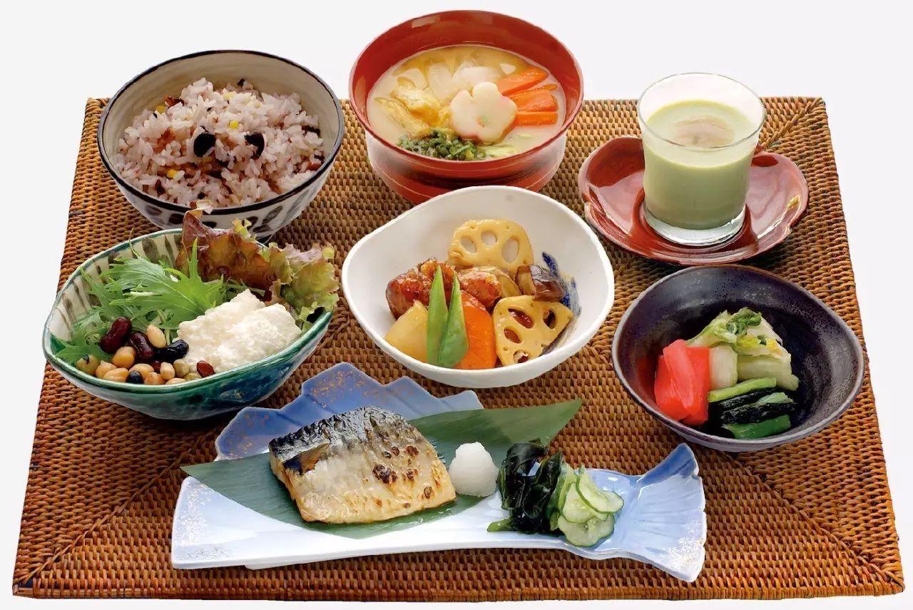 进入老年的你，若还能保持“4个健康”，有长寿潜质，值得恭喜