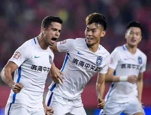 天津泰达球员这么虎?扬言“工资一分钱都不能少”。足协蓝瘦香菇