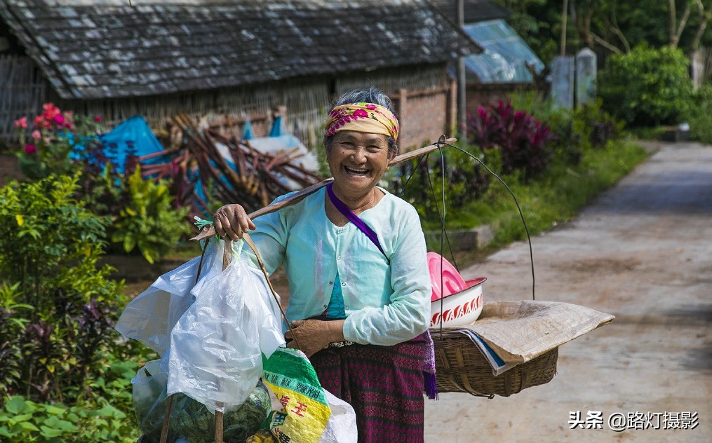 云南很适合养老的小城,冬比昆明暖,夏比北海凉,你知道是哪吗?