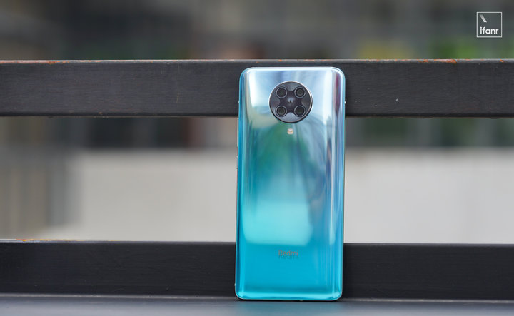 MIUI最新内测包推送后,小米用户表示要去买iPhone了