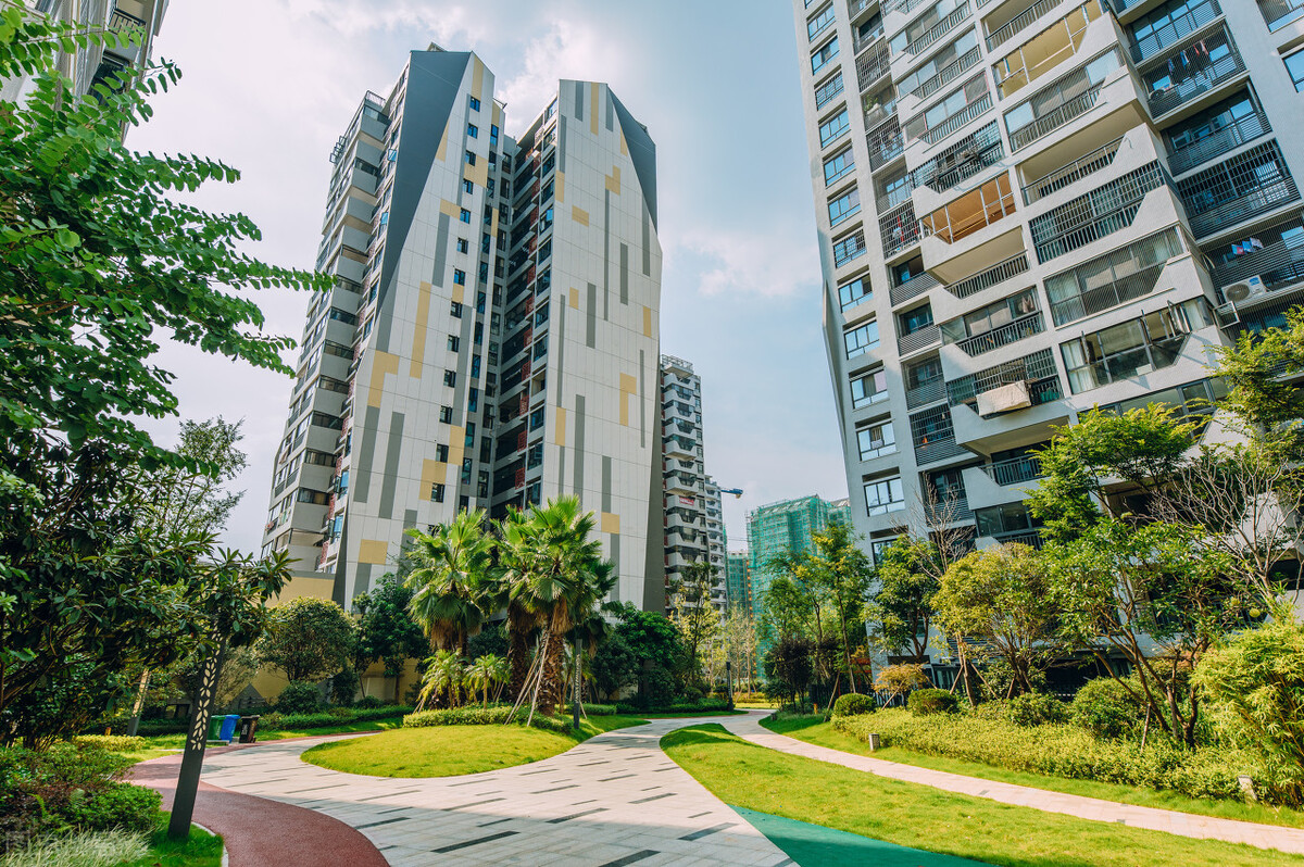 2021年楼市巨变,房价告别大涨,拒绝虚假买房