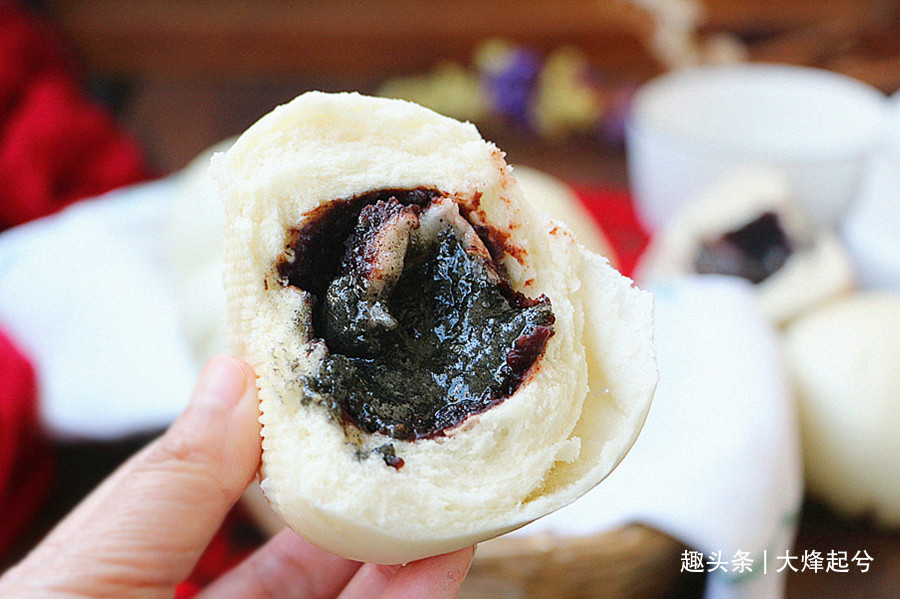 会拉丝的汤圆流沙馒头,Q弹软糯,喧软香甜,值得尝试