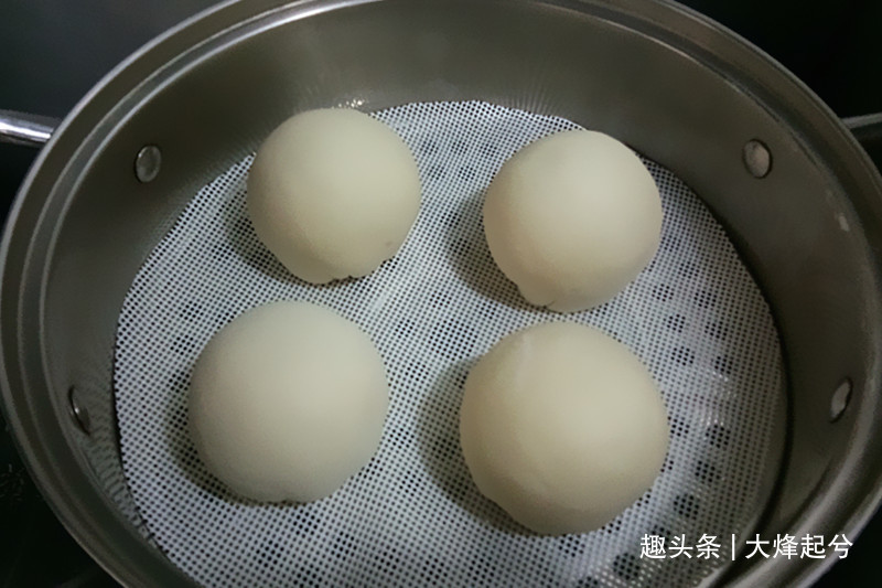 会拉丝的汤圆流沙馒头,Q弹软糯,喧软香甜,值得尝试