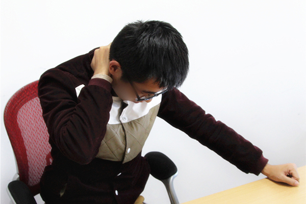 经常手麻?医生列出可能的病因,问题可大可小,不妨对照自查一下