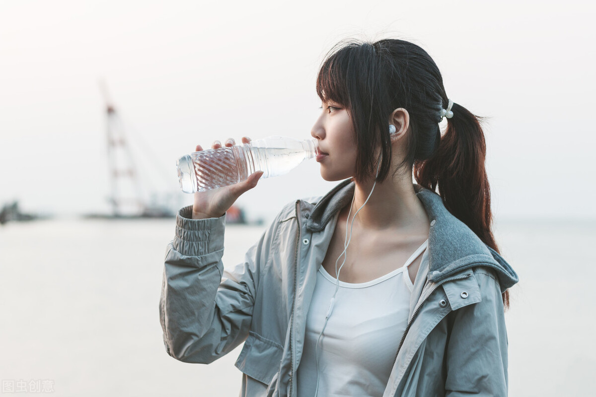 春天正是养生的时候坚持“一少、二多、三捂”,养成良好的习惯