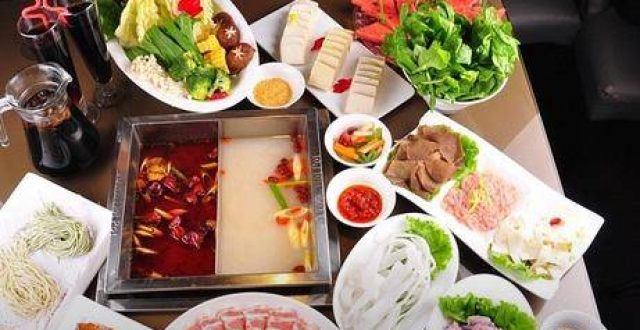 海底捞汇兑损失2.35亿元背后:人民币升值,去年6月至今涨10%